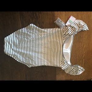 NWT Vince Camuto swimsuit